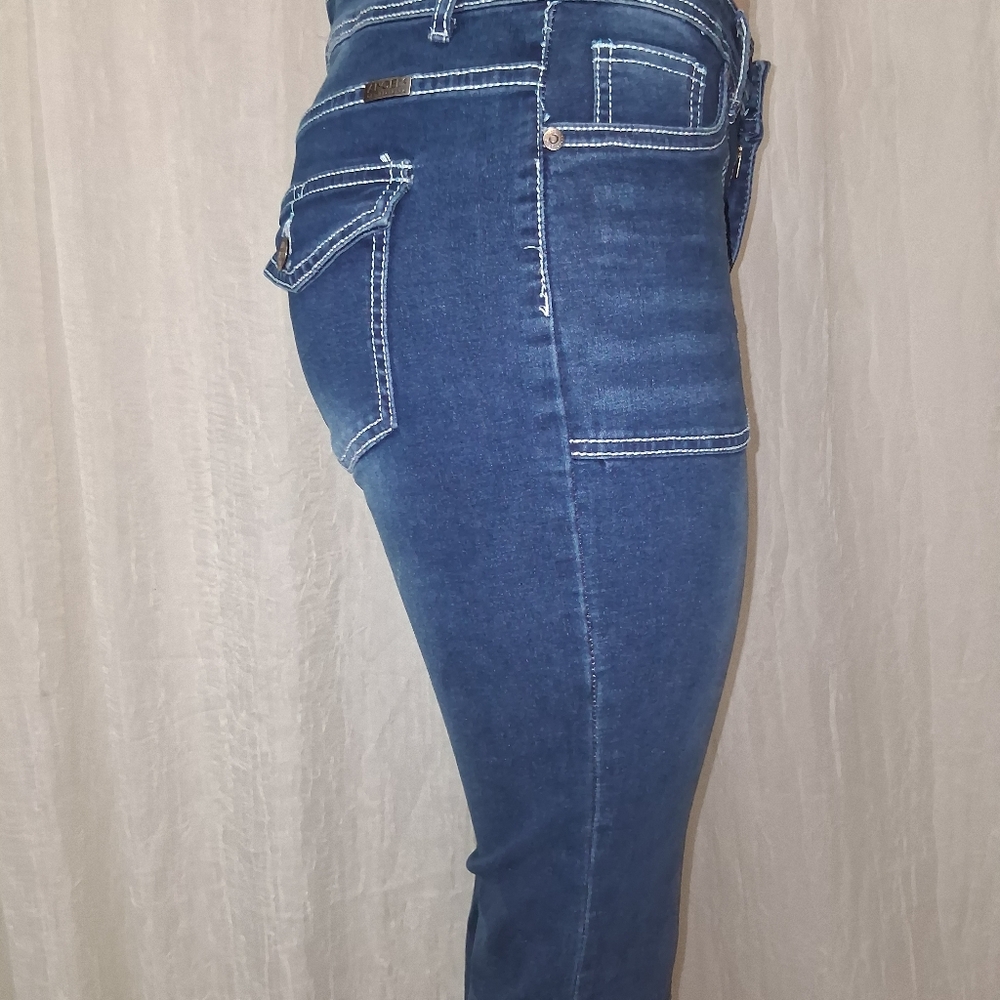 Angels Off Difference Women Size 10/30 Dark Blue Flare Jeans - Picture 9 of 16